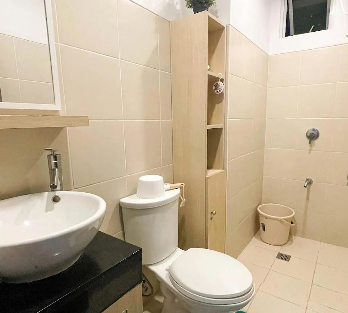 Cozy Condo Mandaluyong With Wifi & Near Train Station Manila 0*,  Fülöp-szigetek