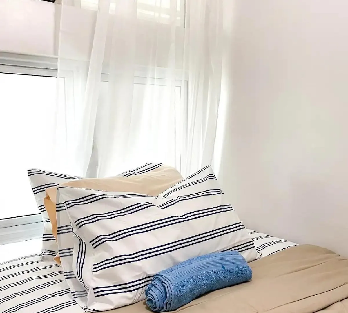 Cozy Condo Mandaluyong With Wifi & Near Train Station Manila Apartment