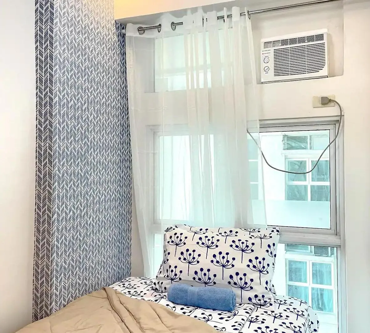 Cozy Condo Mandaluyong With Wifi & Near Train Station Manila Philippines